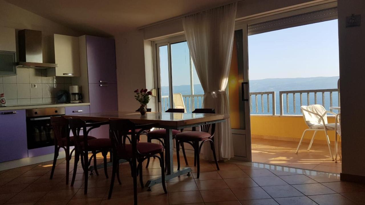 Apartmani Babic Dugi Rat Exteriör bild